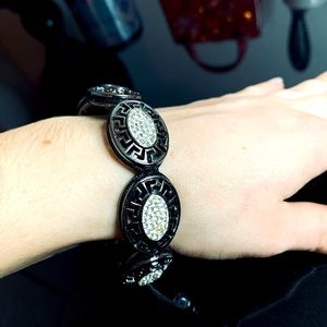 Dark grey and diamonds bracelet🖤💎